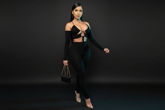 Outfit With Long Sleeves And Strapless Straps Millzgotswaggshop